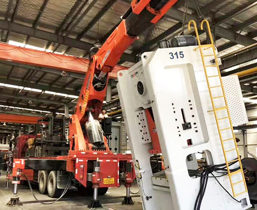 枣庄提升工作效率，选择优质折臂吊租赁服务