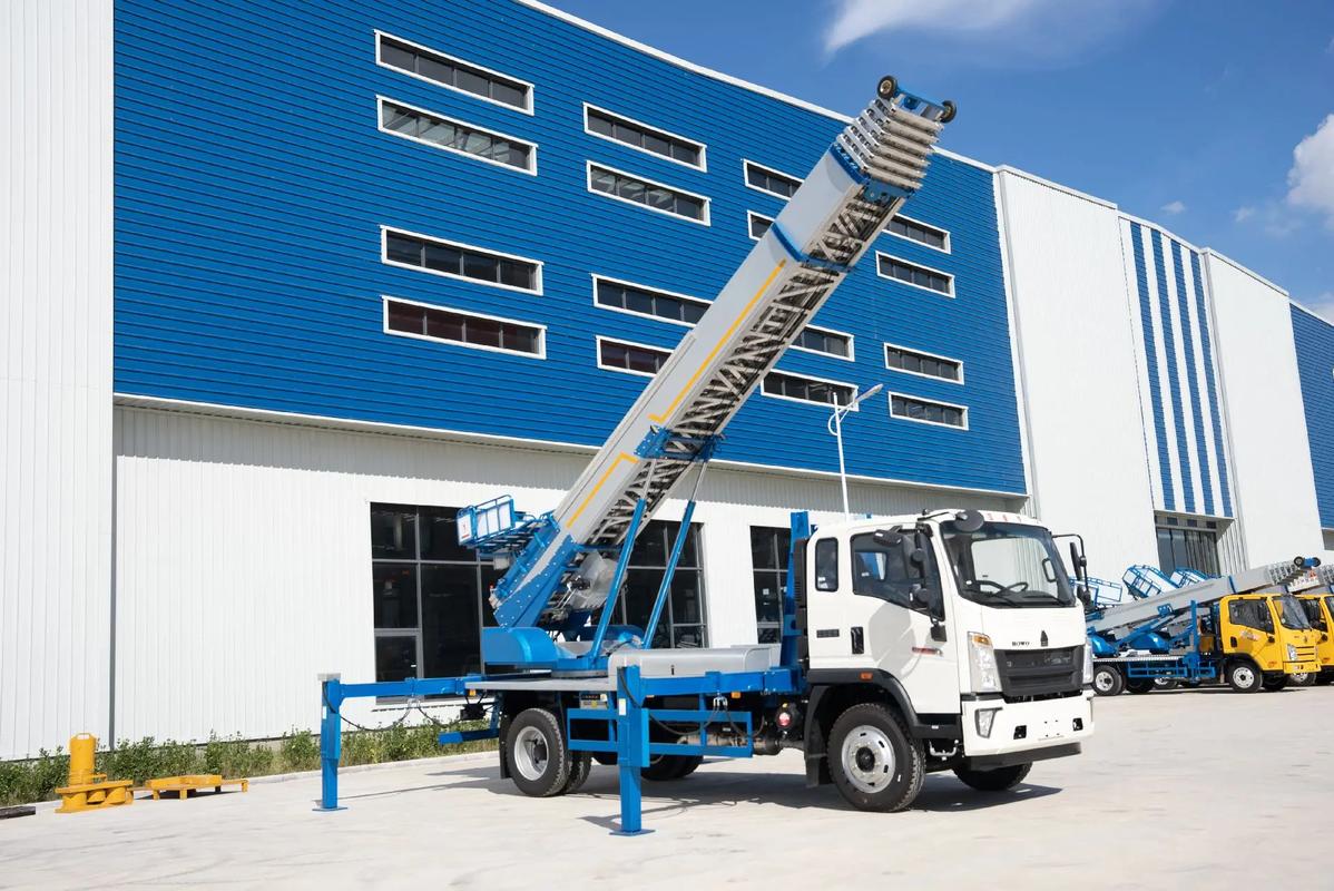 枣庄小型云梯车上料车租赁多少钱