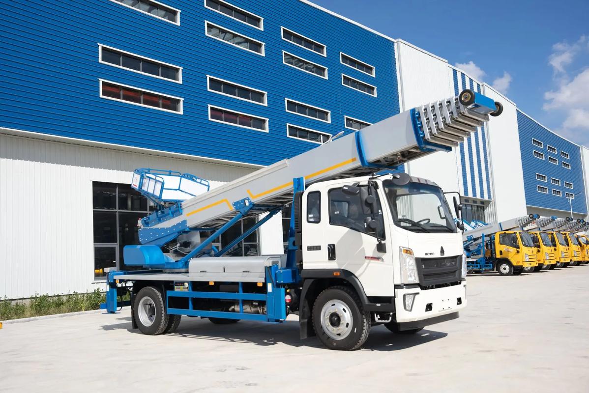 枣庄出租云梯车高空作业车 建筑垃圾搬运